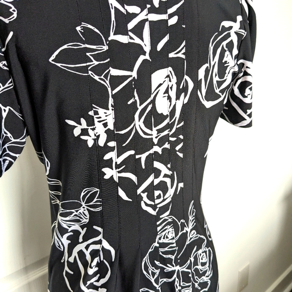 Chetta B short sleeve scoop neck summer dress womens Size 8 Black White Floral - Picture 5 of 12
